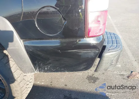 2005 Chevrolet Suburban 1500 Ls из США, поврежденный, VIN 3GNEC16ZX5G288483